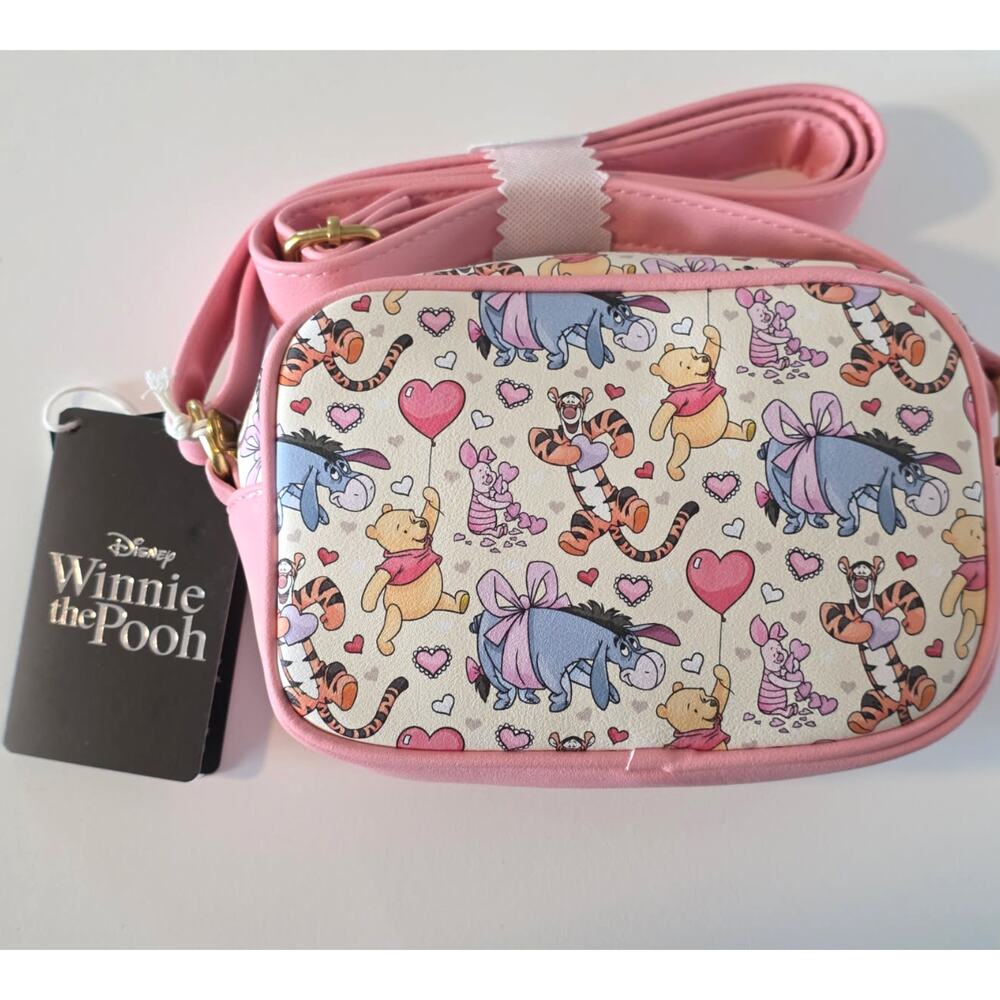 Loungefly Disney Winnie The Pooh Hearts Camera Crossbody Bag | NWT - Picture 3 of 4